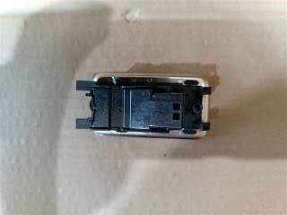 Кнопка стеклоподъемника, ориг. номер NOMER, LR034811, KATALOGU, SOVMESTIMYE, CPLA14717BA, LR078893, Range Rover 4 L405