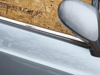 Молдинг двери передней правой двери хром., ориг. номер NOMER, KATALOGU, 3W5837908G, Bentley Flying Spur