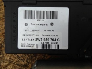 Моторчик стеклоподъемника задний правый., ориг. номер NOMER, 3W5959704C, KATALOGU, SOVMESTIMYE, 3D2837016AA, 3D2837016AL, 3D2837016B, Bentley Flying Spur