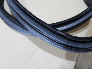 Уплотнитель двери задней левой, ориг. номер NOMER, HK83253A11A, KATALOGU, SOVMESTIMYE, T4A41284, T4A7711, Jaguar F-pace X761 2015-2020