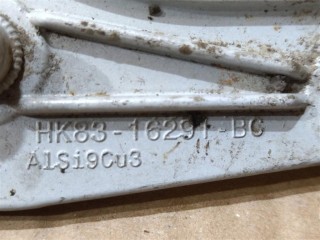 Кронштейн левога крыла., ориг. номер NOMER, HK8316291BC, KATALOGU, SOVMESTIMYE, T4A15484, Jaguar F-pace X761 2015-2020