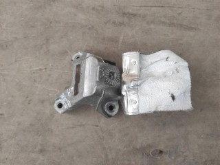 Кронштейн двигателя левый, ориг. номер NOMER, 8W0199307H, KATALOGU, Audi Q7 4M 2019-2024