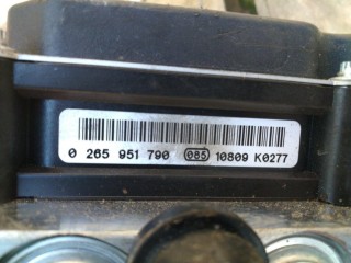Блок ABS, ориг. номер CH32-2C405-AD, NOMER, KATALOGU, Range Rover Sport 1 L320 2009-2013