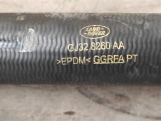 Патрубок радиатора верхний., ориг. номер NOMER, GJ328260AA, J9C1409, LR072035, KATALOGU, SOVMESTIMYE, Land Rover Discovery Sport L550 2014-2019