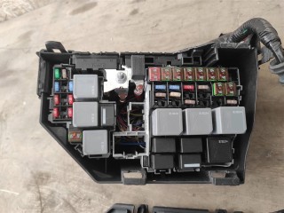 Блок предохранителей, ориг. номер NOMER, KATALOGU, JK7214A076AA, Land Rover Discovery Sport L550 2014-2019