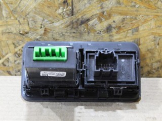 Кнопка крышки багажника, ориг. номер LR088271, GK7211654DB, NOMER, KATALOGU, SOVMESTIMYE, Land Rover Discovery Sport L550 2014-2019