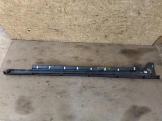 Накладка на порог правый., ориг. номер NOMER, KATALOGU, 670010791, Maserati Ghibli M157 2016-2020