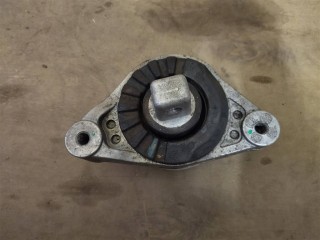 Подушка крепления двигателя, ориг. номер NOMER, KATALOGU, 670004870, Maserati Ghibli M157 2016-2020