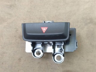 Кнопка аварийной сигнализации, ориг. номер NOMER, KATALOGU, 670071372, Maserati Ghibli M157 2016-2020