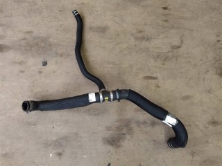 Патрубок, ориг. номер NOMER, KATALOGU, SOVMESTIMYE, 670004135, 227136, Maserati Ghibli M157 2016-2020