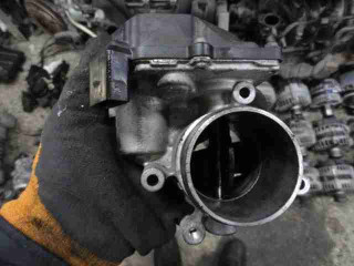 Заслонка дроссельная, ориг. номер 03L128063T, Volkswagen Passat B7 2011-2015