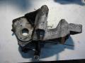 076145167 Кронштейн генератора Volkswagen Crafter I 2008г. - фото №3