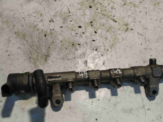 Топливная рампа, ориг. номер 057130764H, Volkswagen Passat B6 2005-2010