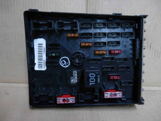 Блок предохранителей, ориг. номер 3C0937125, Volkswagen Passat B6 2005-2010