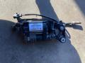 7P0698007B Компрессор пневмоподвески Volkswagen Touareg II 2014г. - фото №2