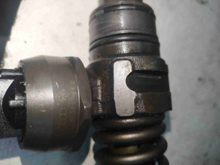 Форсунка, ориг. номер 038130073BQ, Volkswagen Passat B6 2005-2010