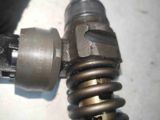 Форсунка, ориг. номер 038130073BQ, Volkswagen Passat B6 2005-2010