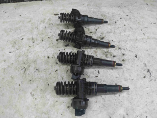 Форсунка, ориг. номер 038130073BQ, Volkswagen Passat B6 2005-2010