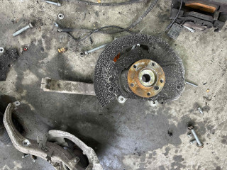 Кулак поворотный правый, BMW X5 F15 2013-2018