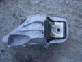 8W0199371CQ Подушка крепления двигателя Audi A4 B9 рестайлинг 2021г. - фото №4