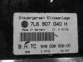 7L6907040H Блок управления печки/климат-контроля Volkswagen Touareg I рестайлинг 2006г. - фото №2