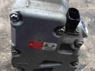 Компрессор кондиционера, ориг. номер 4G0816797D, Audi E-Tron I 2018-2023