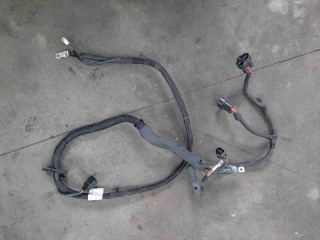 Плюсовой провод аккумулятора, ориг. номер 95B971226Q, Porsche Macan I рестайлинг 2 2021-2024
