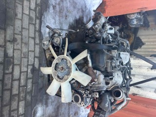 Двигатель Nissan Navara D40 2005-2010