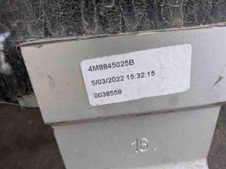 Стекло двери задней левой, ориг. номер 4M8845025B, Audi Q8 I 2018-2023