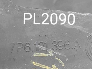 Дефлектор радиатора, ориг. номер 7P6121396A, Volkswagen Touareg II рестайлинг 2014-2018