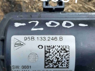 Моторчик заслонки печки, ориг. номер 95B133246B, Porsche Macan I рестайлинг 2 2021-2024