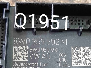 Блок управления двери передней правой, ориг. номер 8W0959592M, Audi A4 B9 2015-2020