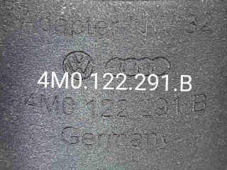 Патрубок (трубопровод, шланг) Audi Q7 4M 2019-2024