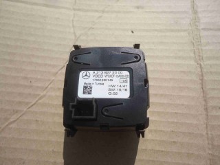 Часы, ориг. номер A2138272000, Mercedes C-класс W205/S205/C205/A205