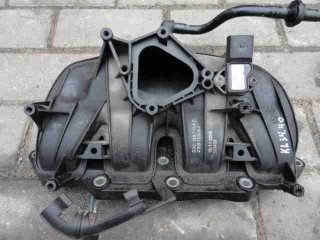 Коллектор впускной, ориг. номер 03C129711AE, Volkswagen Touran II