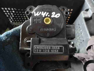 Моторчик заслонки печки, ориг. номер AW0638000650, Subaru Tribeca WX