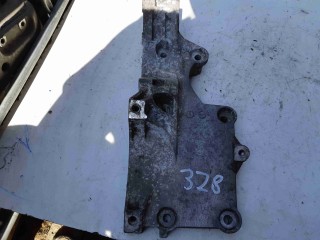 кроштейн генератора, ориг. номер R03G903143A, Audi A4 B7 2004-2009