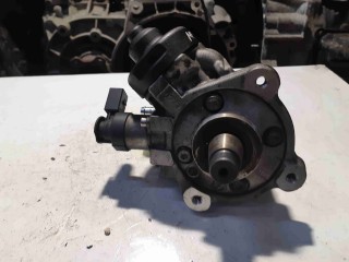 Насос топливный, ориг. номер 03L130755, Volkswagen Passat B7