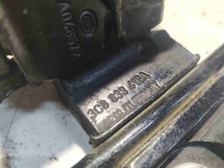 Петля двери, ориг. номер 3C8833412A, Volkswagen Passat B7