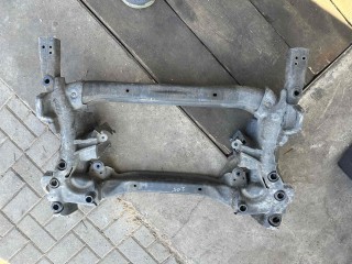 Балка подвески передняя (подрамник) Mercedes C-класс W205/S205/C205/A205