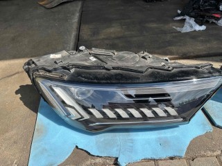 Фара передняя(комплект), ориг. номер 4M0941039A, 4M0941040A, Audi Q7 4M рестайлинг 2019-2024