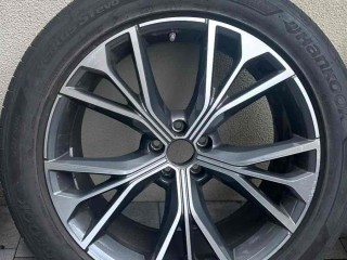 Диск литой, ориг. номер R22, 4M8601025S, Audi Q8 I 2018-2023