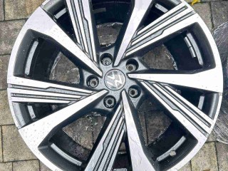 Диск литой, ориг. номер R21, 85H601025L, Volkswagen Touareg III 2018-2023