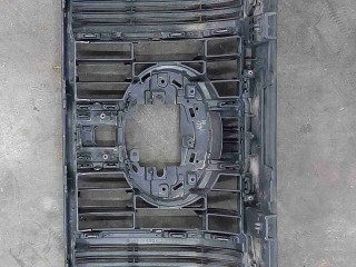 Решетка радиатора, ориг. номер 53111-60C10, Toyota Land Cruiser Prado 150 рестайлинг 2