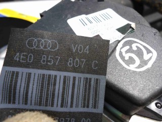 Ремень безопасности Audi A8 D3 рестайлинг 2005-2007, левый руль, 4E0857807C