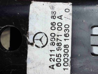 Ремень безопасности передний правый Mercedes M-класс W164 рестайлинг 2008-2011, левый руль, A2118600688