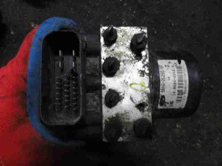 Блок ABS, ориг. номер 98AG-2C285-BF, Ford Focus I 2001-2005