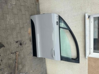 Дверь передняя левая Porsche Macan I рестайлинг 2 2021-2024