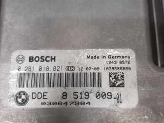 Блок управления двигателем ( ЭБУ ), ориг. номер 0281018821, BMW x1