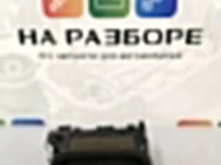 дефлектор консоли между сидений, ориг. номер 58903-60160-E0, TOYOTA Land Cruiser 2007-2012
